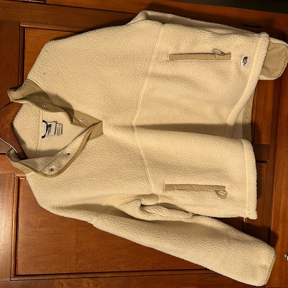Women’s North Face Sherpa 1/4 Button - Size XL